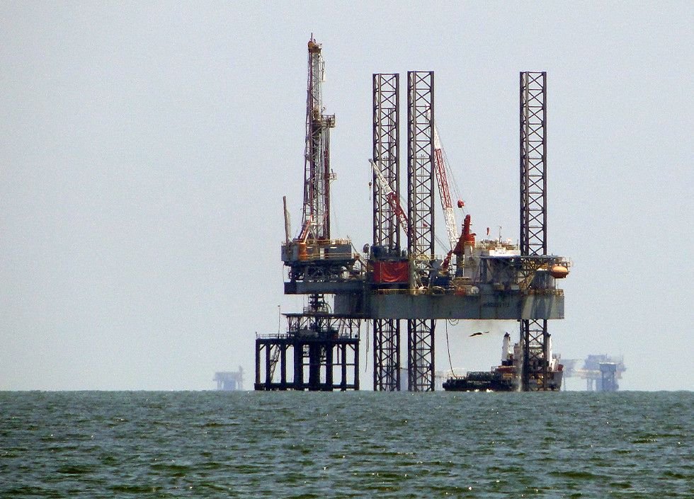 Oil and Natural Gas Extraction