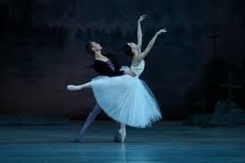 Going to the ballet/ dance performances